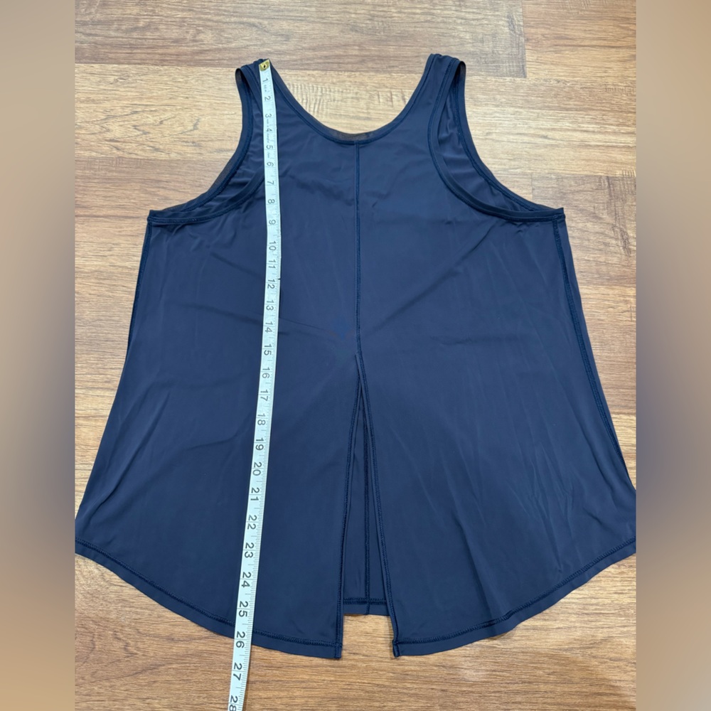 lululemon turn about tank - Picture 13 of 14